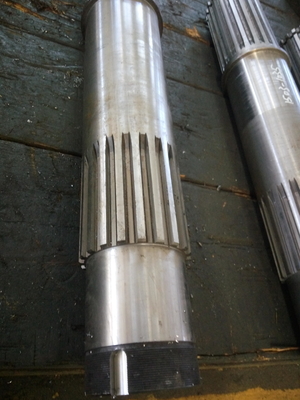 45° Helix Angle Gear Spline Shaft legeringsstaal met Ra0,4 ruwheid
