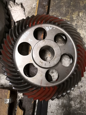 Op maat gemaakte 10 modules Helix Spiral Bevel Gear voor zware toepassingen