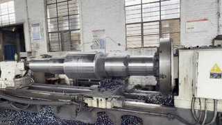 Oplossing voor krachtoverbrenging van transmissietandwielas